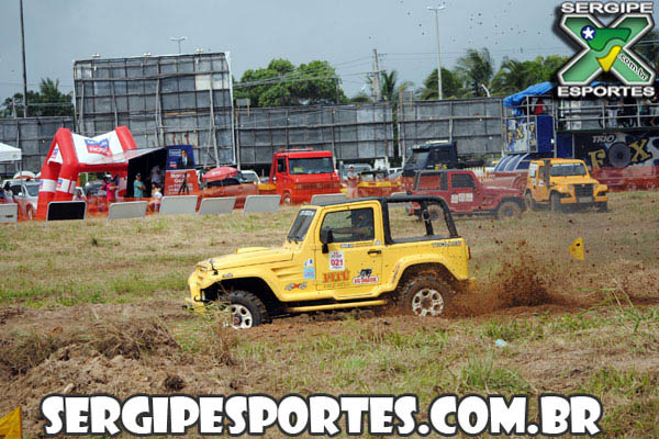 Indoor_jeep_show (476)